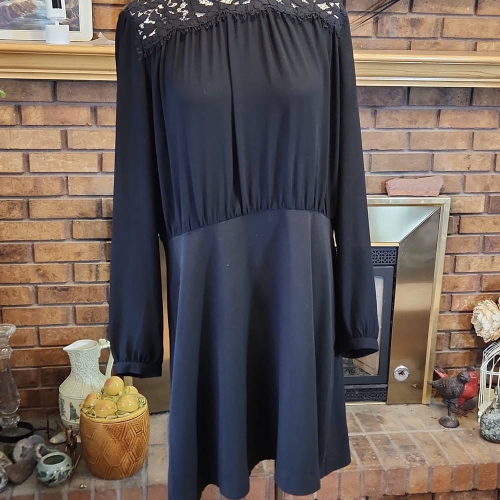 Michael Michael Kors Black Long-Sleeve Lace Yoke Dress Size 16 Midi Flowy